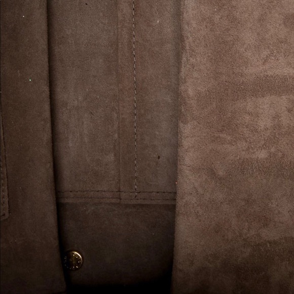 Louis Vuitton Monogram W PM Tote - Picture 6 of 9